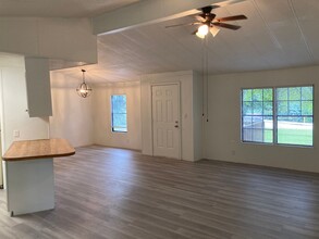 1749 N Lake Dr in Lexington, SC - Building Photo - Building Photo
