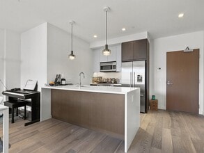 375 Canal St in Somerville, MA - Building Photo - Building Photo