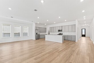 18211 Saffron Sun St in Conroe, TX - Building Photo - Building Photo