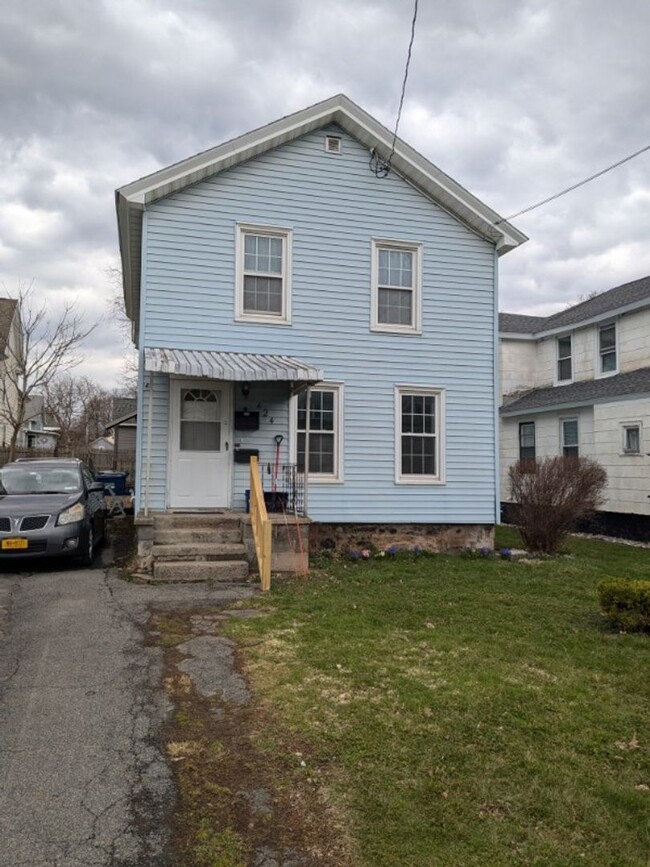 property at 424 Ulster St