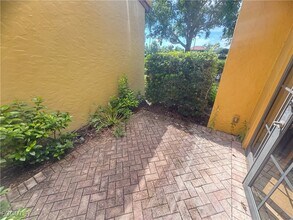 11947 Tulio Way in Ft. Myers, FL - Building Photo - Building Photo