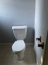 21 Pleasant St, Unit 1 Bedroom in Merrimac, MA - Building Photo - Building Photo