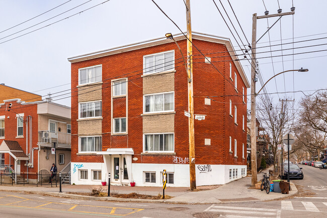 3145 Laurier E in Montréal, QC - Building Photo - Primary Photo