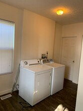 404 Young St in Middletown, OH - Building Photo - Building Photo