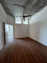 2001 Biscayne Blvd, Unit 2411 in Miami, FL - Building Photo - Building Photo