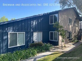 11039 Via Parma in San Diego, CA - Building Photo
