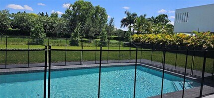 16644 Botaniko Dr N in Weston, FL - Building Photo - Building Photo