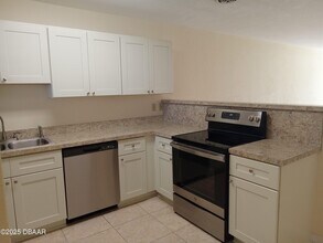 1618 Tuscaloosa Ave in Holly Hill, FL - Building Photo - Building Photo