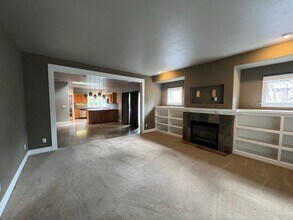 2448 NW Awbrey Rd in Bend, OR - Building Photo - Building Photo