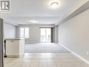 863 Cook Cres in Shelburne, ON - Building Photo - Building Photo