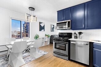 3024 Humboldt Ave S in Minneapolis, MN - Building Photo - Building Photo