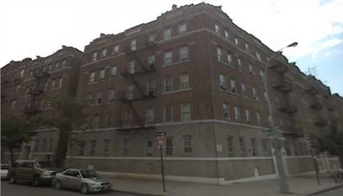 353 E Mosholu Pky in Bronx, NY - Building Photo - Building Photo