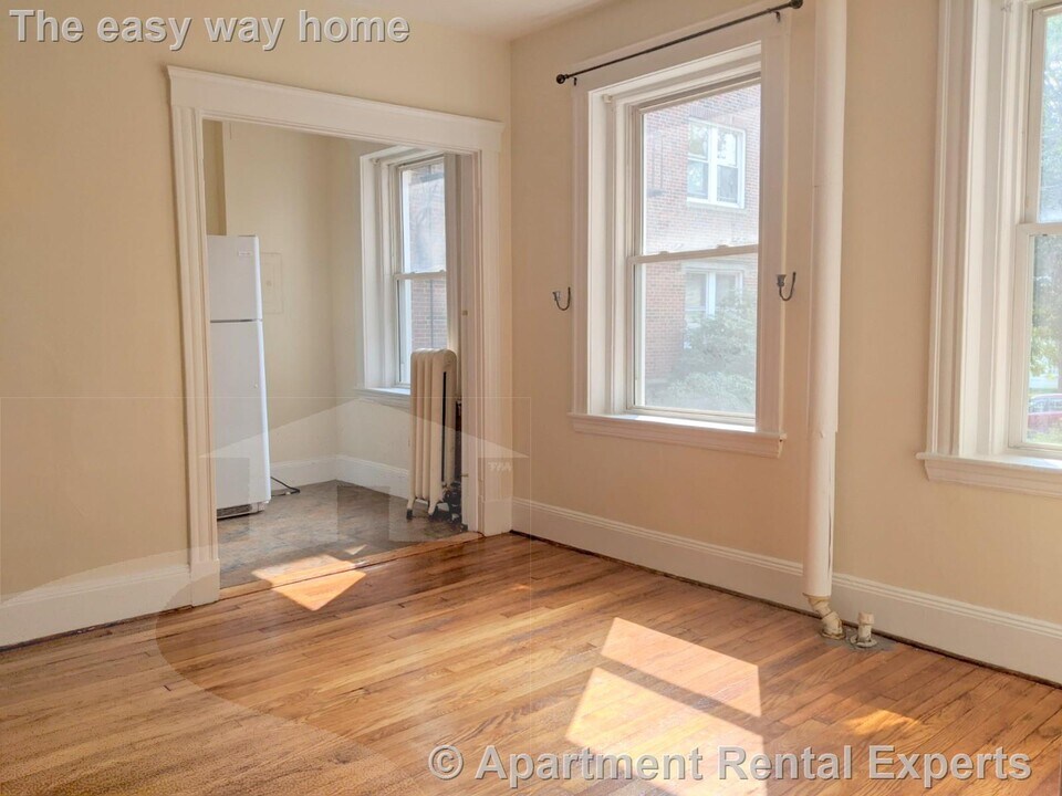 10 Agassiz St in Cambridge, MA - Building Photo