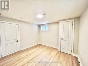 65 Dewlane Dr in Toronto, ON - Building Photo - Building Photo