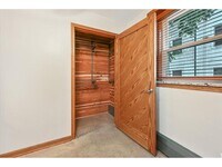 401 Ridgewood Ave photo'