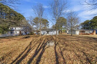 3932 Pierce Ln in Chesapeake, VA - Building Photo - Building Photo