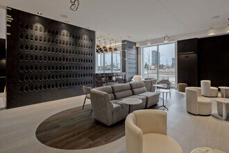 412 Silver Maple Rd in Oakville, ON - Building Photo - Building Photo