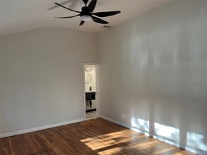 1553 Potter Blvd in Bay Shore, NY - Building Photo - Building Photo
