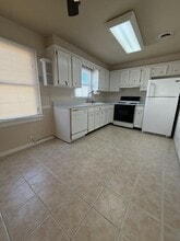 1225 W Main St in Collinsville, IL - Building Photo - Building Photo