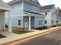 90 Woodsong Ave, Unit 3br and 4br Floorplans in Athens, GA - Foto de edificio - Building Photo