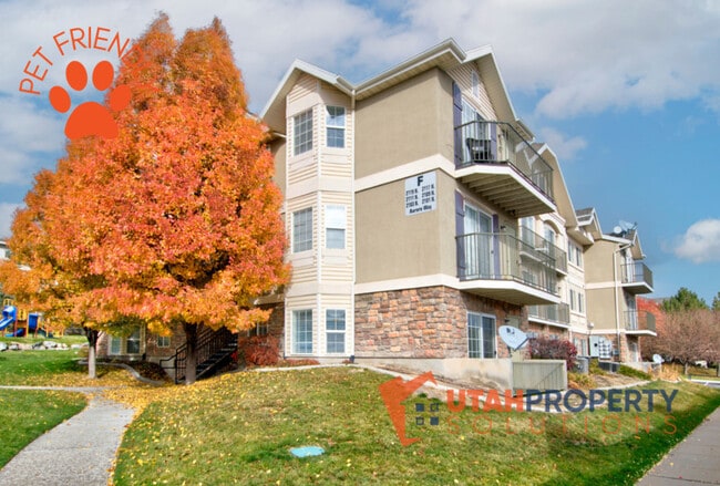 property at 2101 N Aurora Way