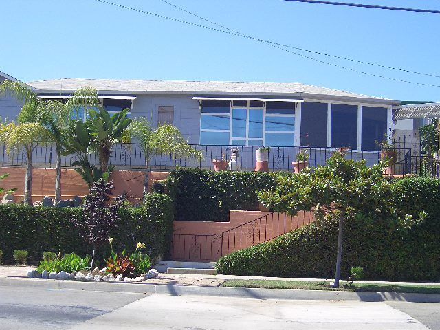 property at 1315 E 4th St