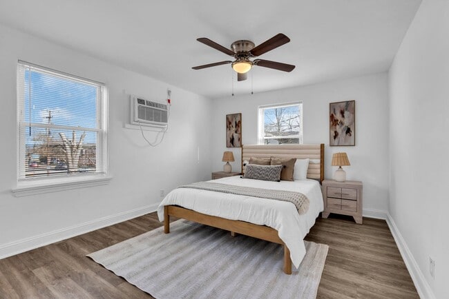 Maple Court Apartments