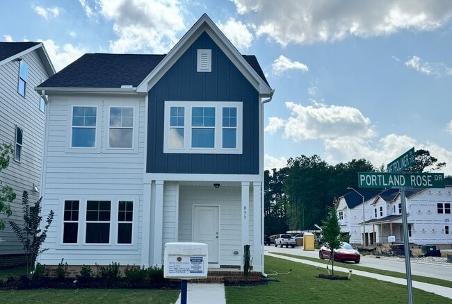 property at 833 Portland Rose Dr