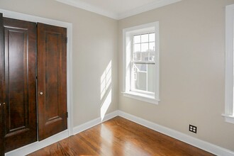 4838 N Paulina St, Unit 4838-2E in Chicago, IL - Building Photo - Building Photo