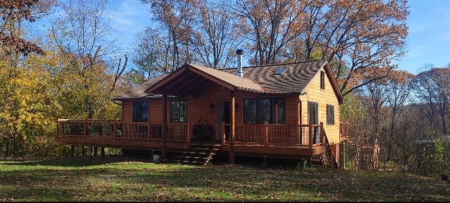 property at 38 Roe Pl