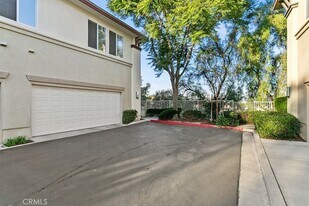 17 Aurora in Aliso Viejo, CA - Building Photo