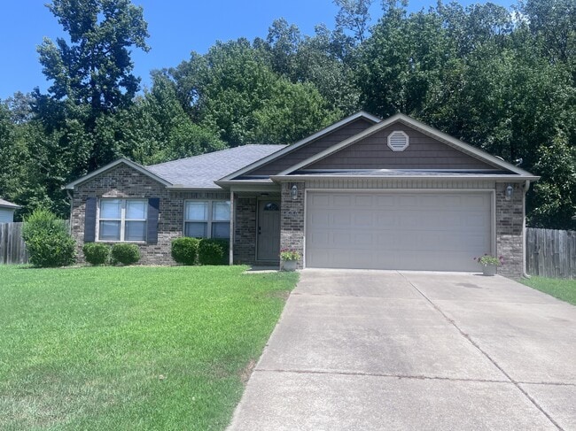 property at 439 Nottingham Dr