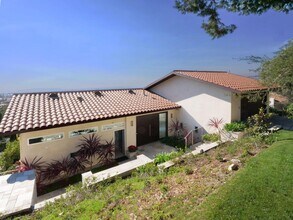 1356 Vía Romero in Palos Verdes Estates, CA - Building Photo - Building Photo
