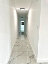 1150 SE 9th Ave in Hialeah, FL - Building Photo - Building Photo