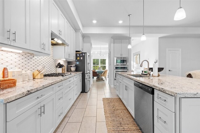 property at 12140 Goliad Ln