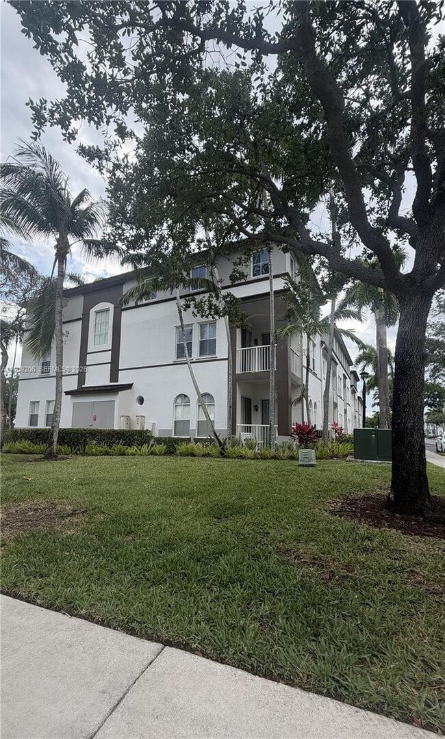 property at 4435 SW 160th Ave