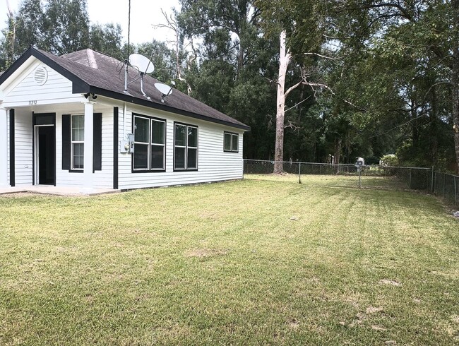 property at 11292 Hodge Rd