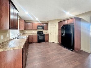 2549 Traditions Dr in Hobbs, NM - Building Photo - Building Photo