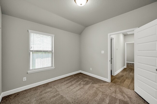 328 Rise Ln in Montgomery, TX - Building Photo - Building Photo