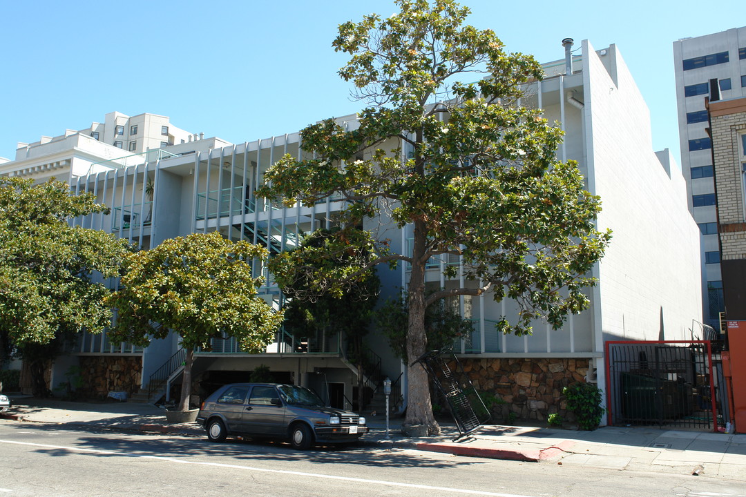 1428 Madison St in Oakland, CA - Building Photo