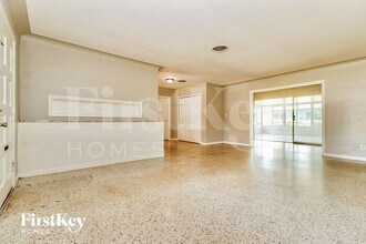 5900 Grove St S in St. Petersburg, FL - Building Photo - Building Photo