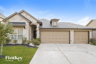 6522 Hunters Creek Ln in Baytown, TX - Building Photo