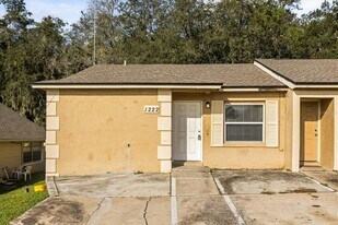 1222 Woodman Way in Orlando, FL - Building Photo