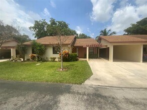 1795 Satinwood Cir in Coconut Creek, FL - Building Photo - Building Photo