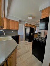 19430 Rock St in Roseville, MI - Building Photo - Building Photo