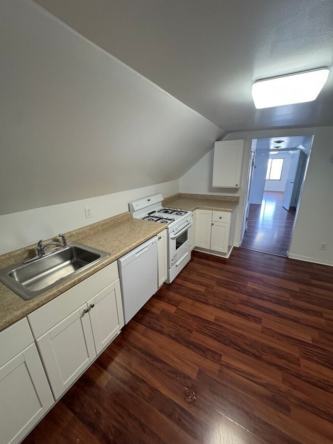 331 Bracken Ave in Pittsburgh, PA - Building Photo - Building Photo