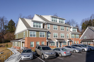 Robinson Overlook Apartments