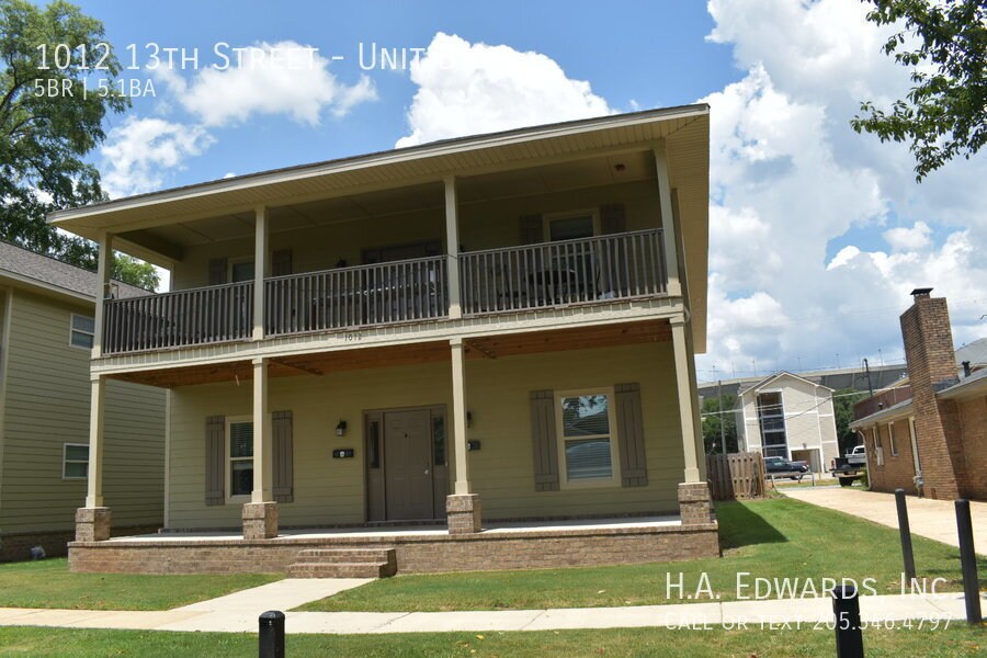 1012 13th St in Tuscaloosa, AL - Building Photo