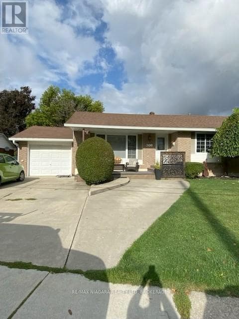 property at 386 Caithness St E