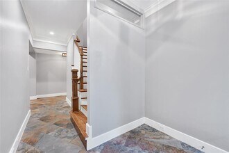 210 Breezy Way in The Woodlands, TX - Building Photo - Building Photo